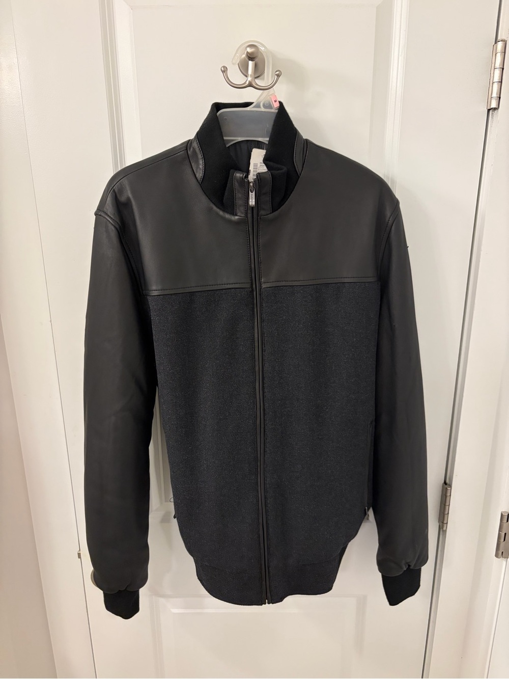 NWT Leather Bugatchi Bomber Jacket